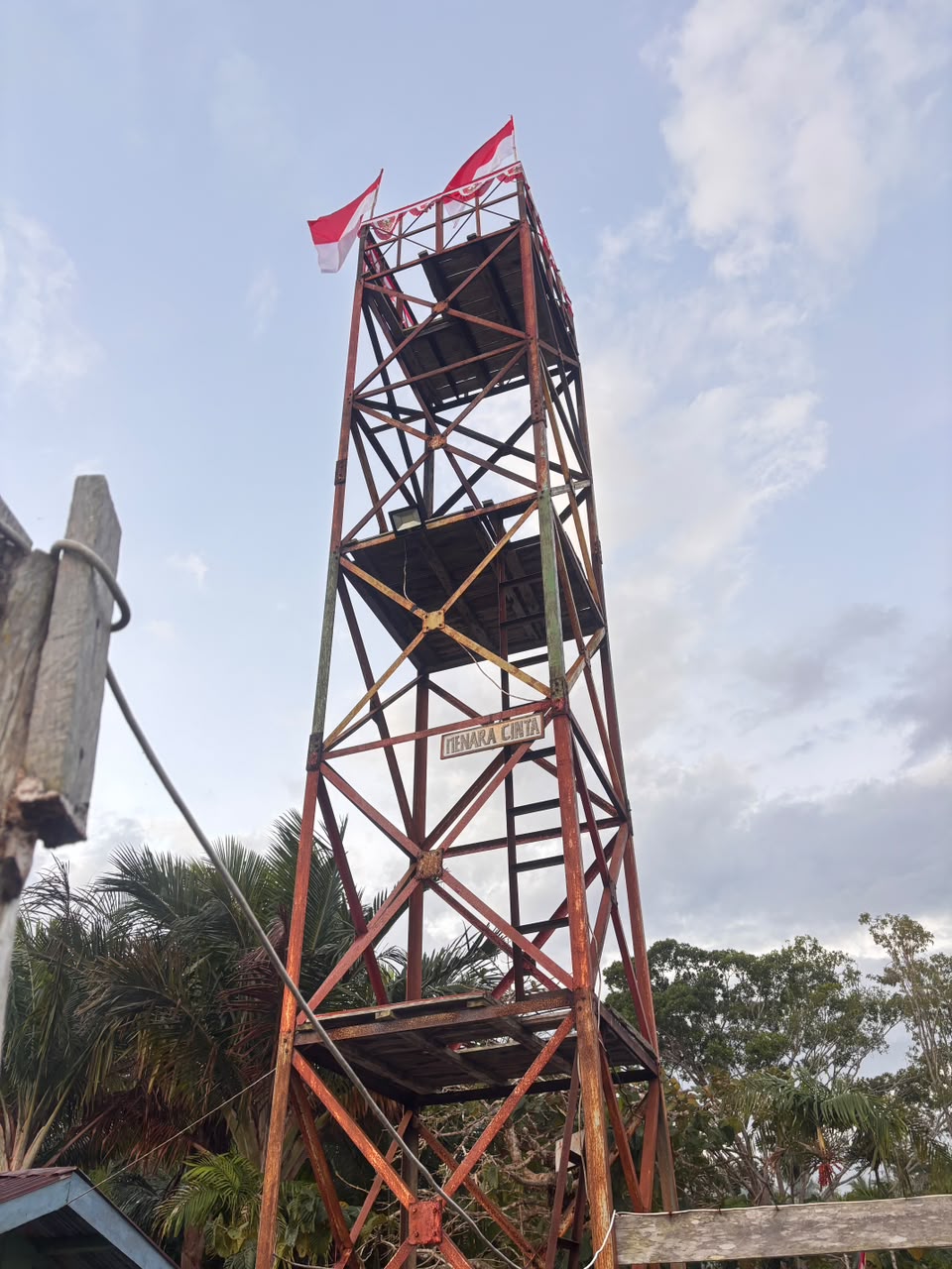 Menara Pandang Wisata