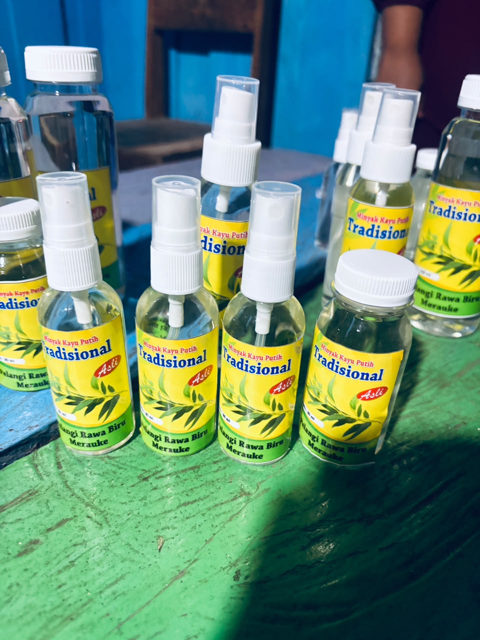 Minyak Kayu Putih Botol Spray